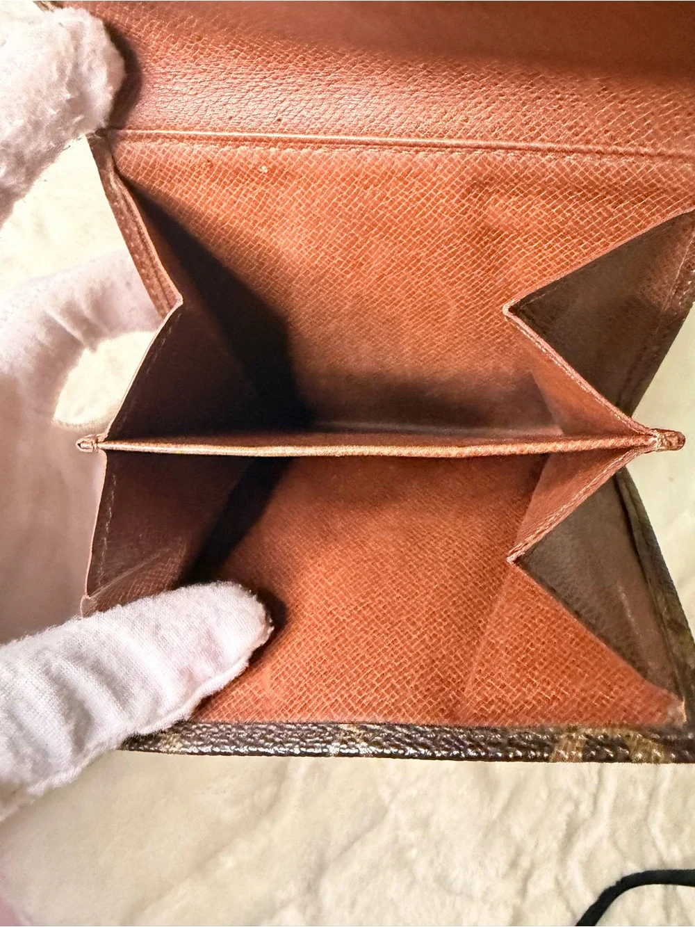 Louis Vuitton Monogram Elise double sided snap Wallet